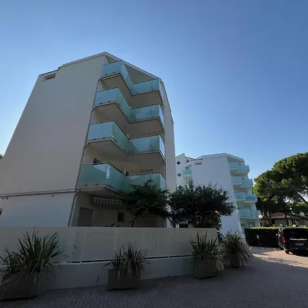 Apartment Rubin 81 *